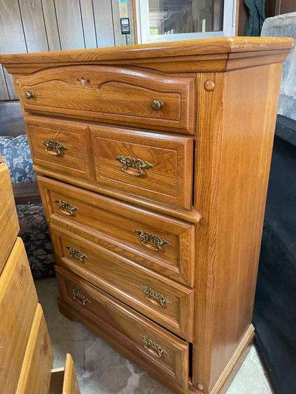 Oak Dresser Set