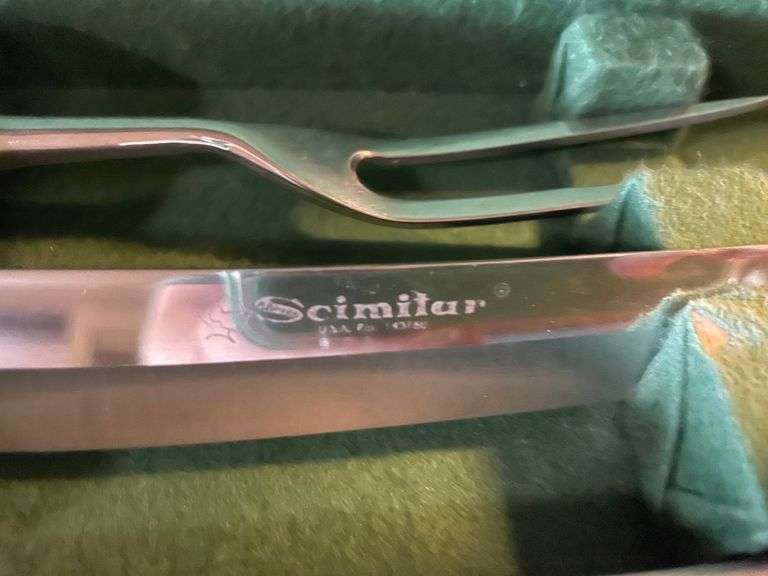 Scimilar Knife Set