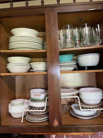 Contents Of Kitchen Cabinet