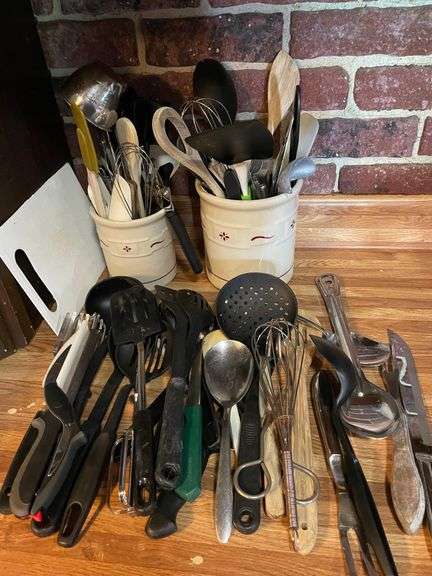 Longaberger Jars With Utensils