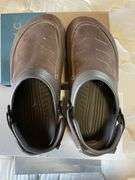 Men’s Size 11 Crocs