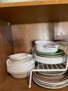 Contents Of Kitchen Cabinet