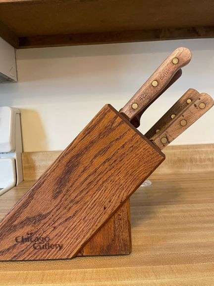 Chicago Cutlery Knives and Block