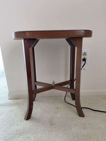 Side Table (Living Room A)