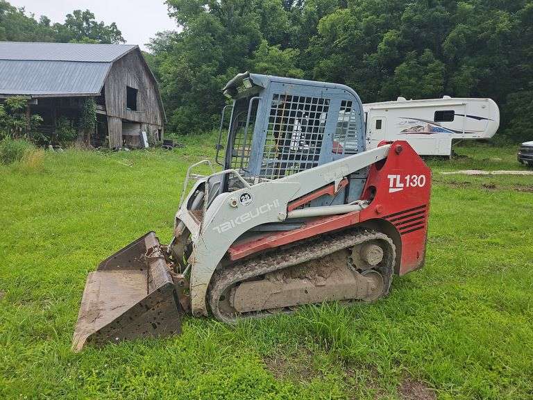 Takeuchi TL130, Hi-Flow, ISO controls, smooth bucket 2,870hrs, runs great!