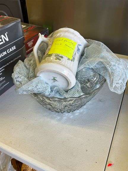 Group Lot of Glass Ware