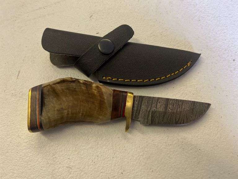 Antler Handle Damascus Steel Knife