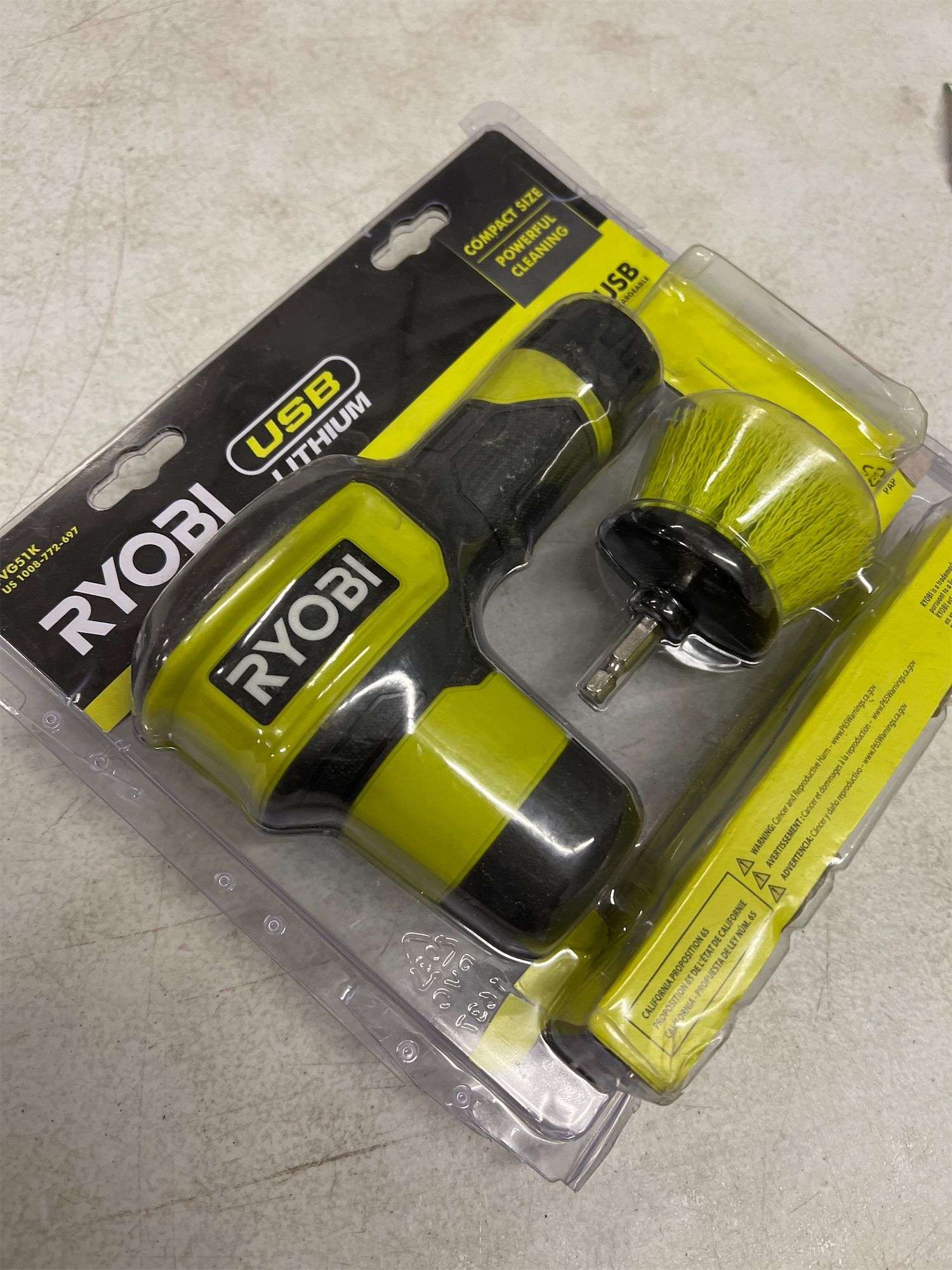 RYOBI USB Lithium Compact Scrubber Kit with 2.0 Ah Battery, USB  