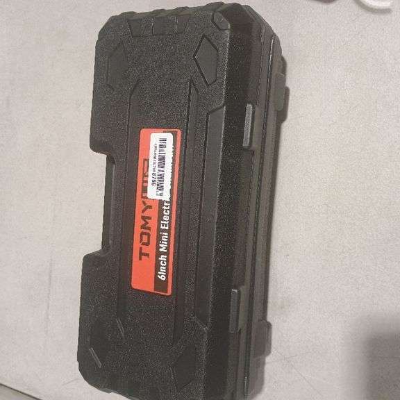 Mini chainsaw 6inch Cordless Electric Chainsaw, Portable Pruning