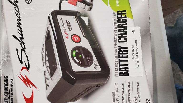 Schumacher SC1282 10-Amp 12V Fully Automatic Battery Charger and