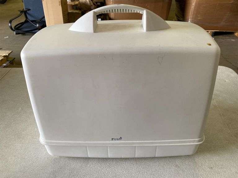 Husqvarna Viking Scandinavia 200 Sewing Machine Matthews Auctioneers