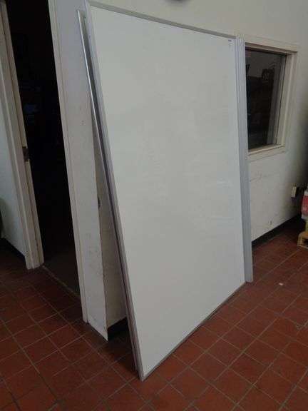 2 -WHITE BOARD
