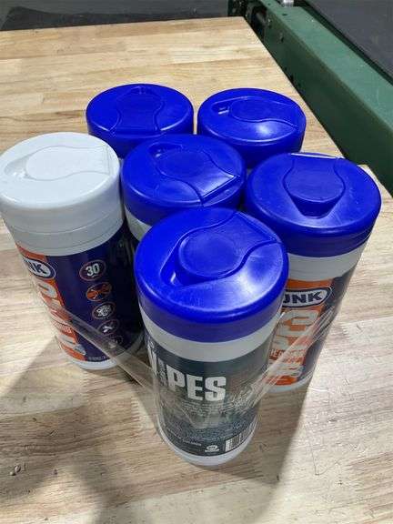 Lot of 6 Gunk and degreasing wipes
