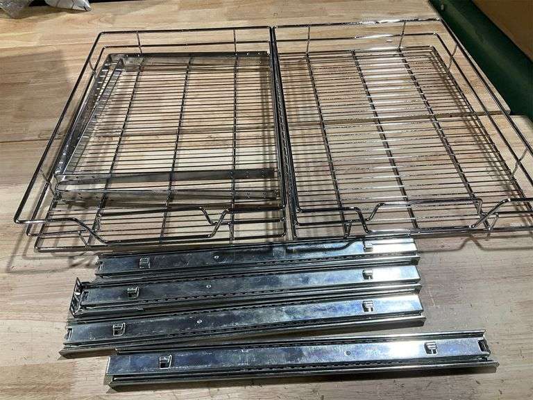 Heavy duty cabinet shelf organizer