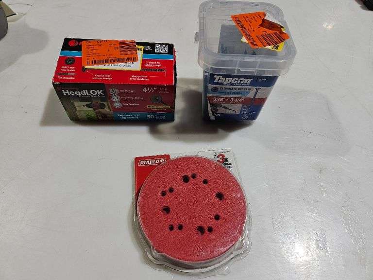 Lot - misc screws, sander pads