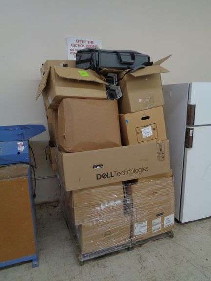 1 -PALLET OF COMPUTER ITEMS