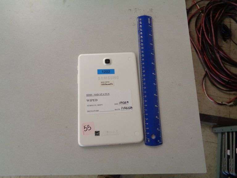 1 -SAMSUNG TABLET