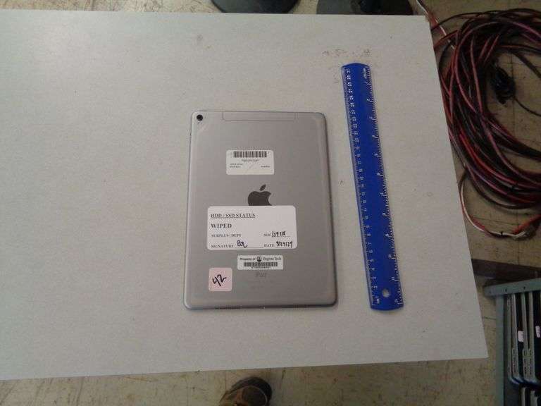 1 -APPLE IPAD