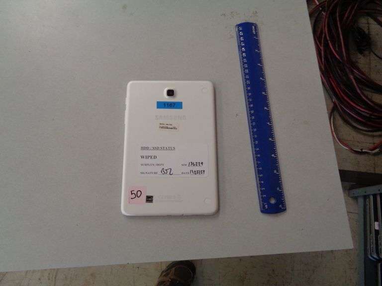 1 -SAMSUNG TABLET