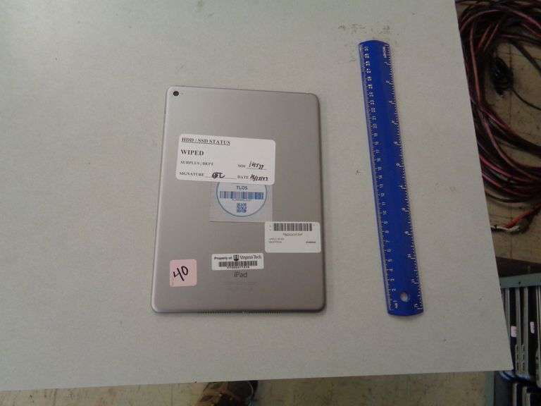 1 -APPLE IPAD