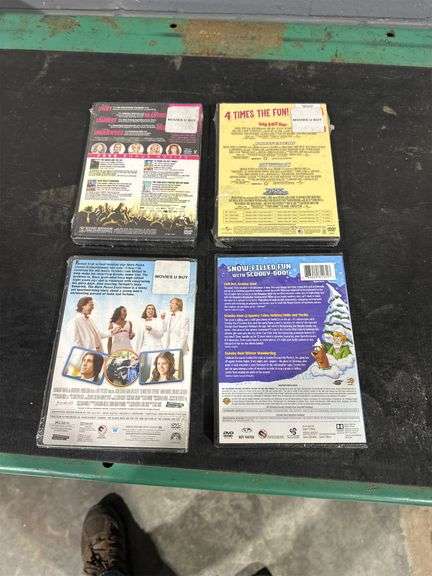 (4) New DVD S