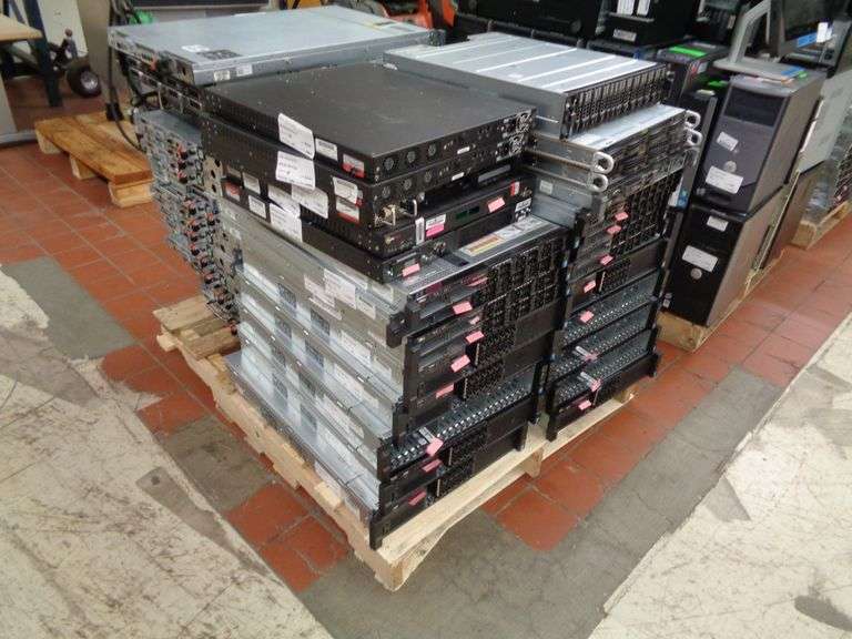 1 -PALLET OF SERVERS HD REMOVED