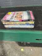 (4) New DVD S