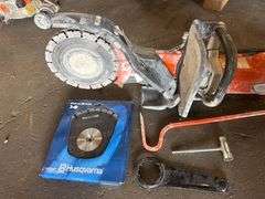 Husqvarna K4000 Concrete Saw with 2 new blades