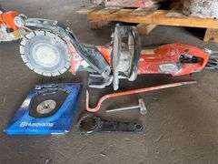 Husqvarna K4000 Concrete Saw with 2 new blades