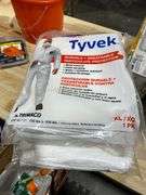 (9)DuPont Tyvek XL No Elastic Disposable Coverall