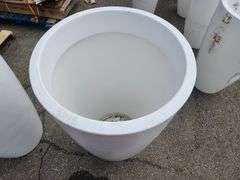 Rain Forest 43 in. Tall White Verona Plastic Planter