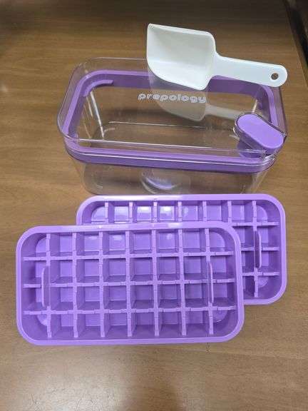Prepology Push to Drop Ice Cube Trays with Storage Bin
