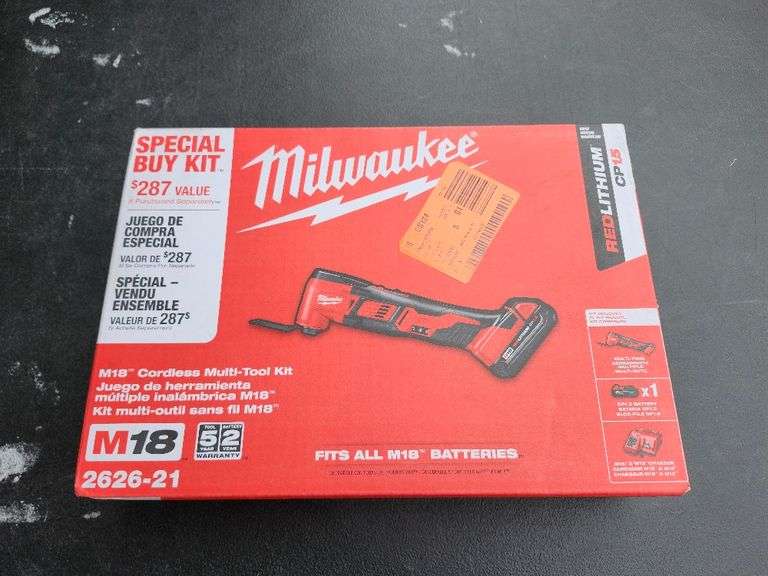 Milwaukee M18 Cordless Oscillating Multi-Tool Kit (Battery & Charger)