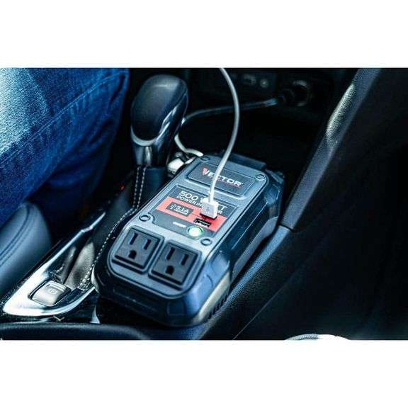 VECTOR 500 Watt Power Inverter, Dual Power Inverter, Two USB Charging Ports