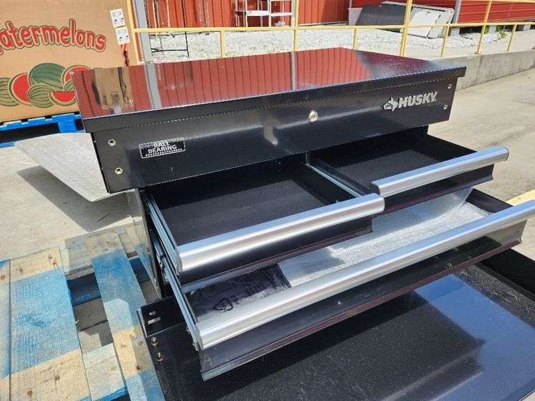 Husky 4 drawer cabinet