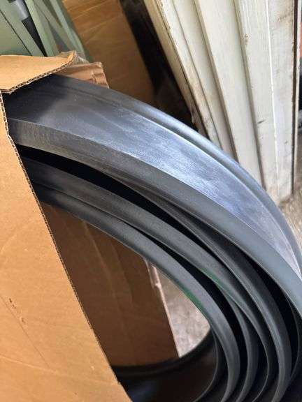 VALLEY VIEW Royal Diamond 60 ft. L x 5 in. H x 1 in. W Professional Black Plastic Lawn Edging