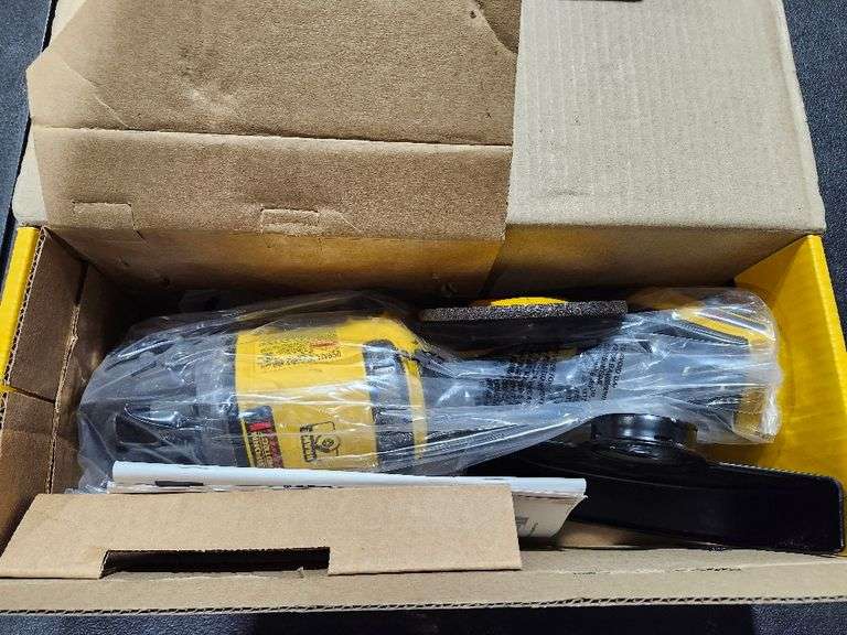 DEWALT FLEXVOLT 60V MAX Cordless Brushless 4.5 in. To 6 in. Small Angle Grinder with Kickback Brake (Tool Only)