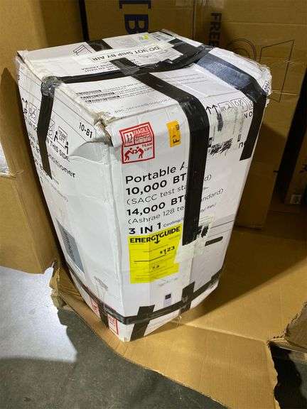 Upright air conditioner