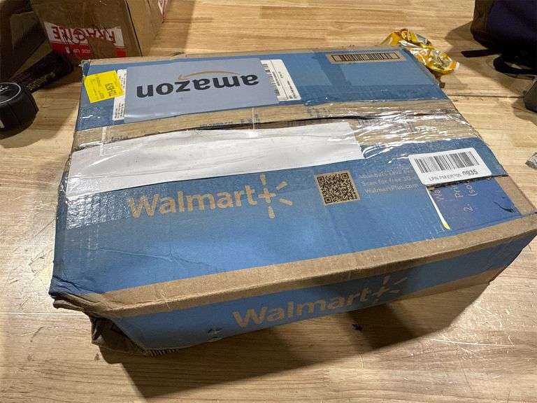Robot Vaccum Cleaner unknown brand.