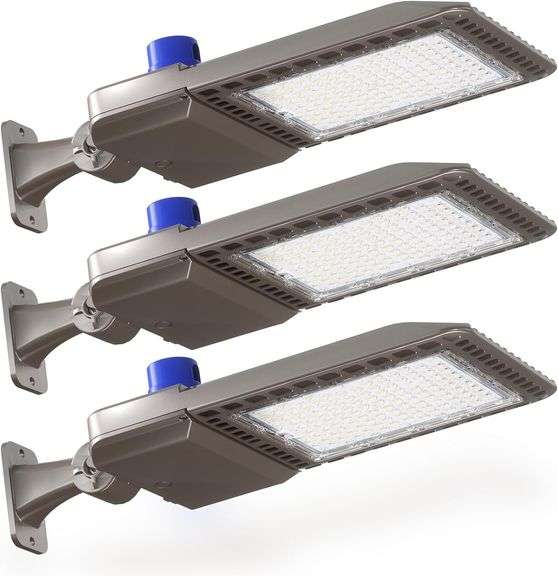 YXL LED Parking Lot Light, 200W LED Shoebox Light with Dusk to Dawn Photocell,28000LM 5000K Daylight Arm Mount, IP65 Waterproof, LED Area Light for Pa