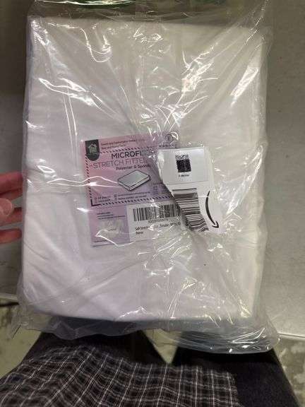 Soft Stretch King Size Fitted Sheet Only - Jersey Knit, 4-Way Stretchy Snug Fit, Wrinkle Free & Stay in Place, No More Slipping Off for Mattress, Soft
