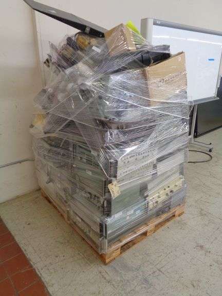 1 -PALLET OF ELECTRONICS