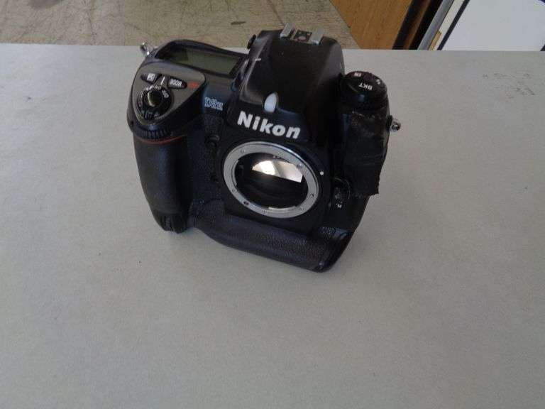 1 -NIKON CAMERA BODY D2H