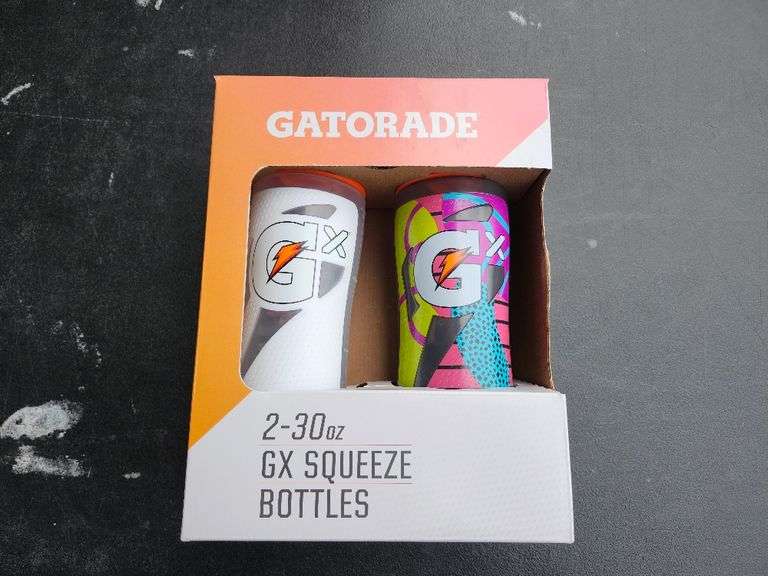 Gatorade GX 30 oz. Montage Water Bottles, 2 Pack White/Gray