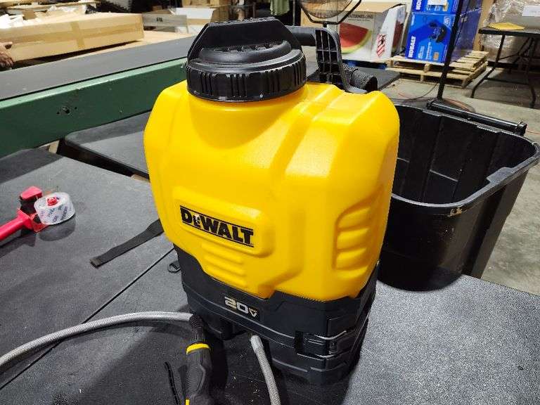 Lithium-ion Battery Powered Backpack Sprayer (Tool Only)