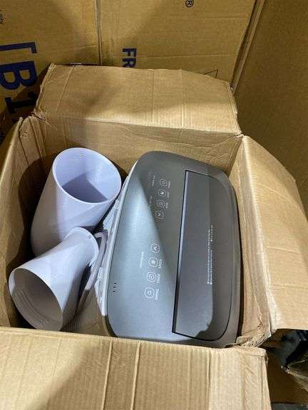 Upright air conditioner