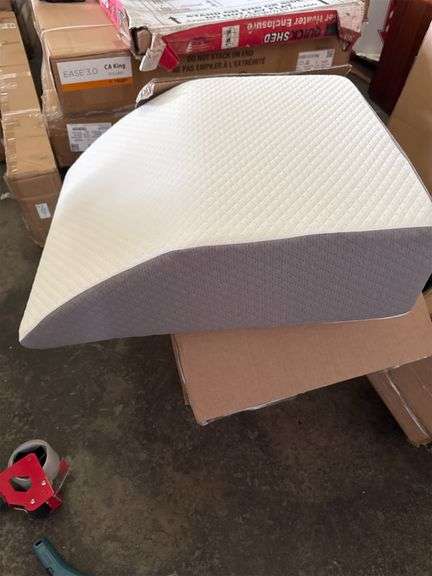 Elevated Leg Pillow