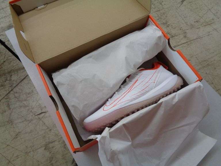 1 -NIKE TURF SHOES SIZE 9