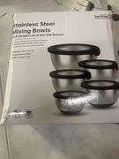 KITEISCAT Stainless Steel Mixing Bowls with Lids Set of 5 Large Nesting Metal Bowls for Kitchen, Baking, Cooking, Food Prep & Storage, Non-Slip Base,