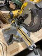 Double Bevel Sliding Compound Miter Saw
